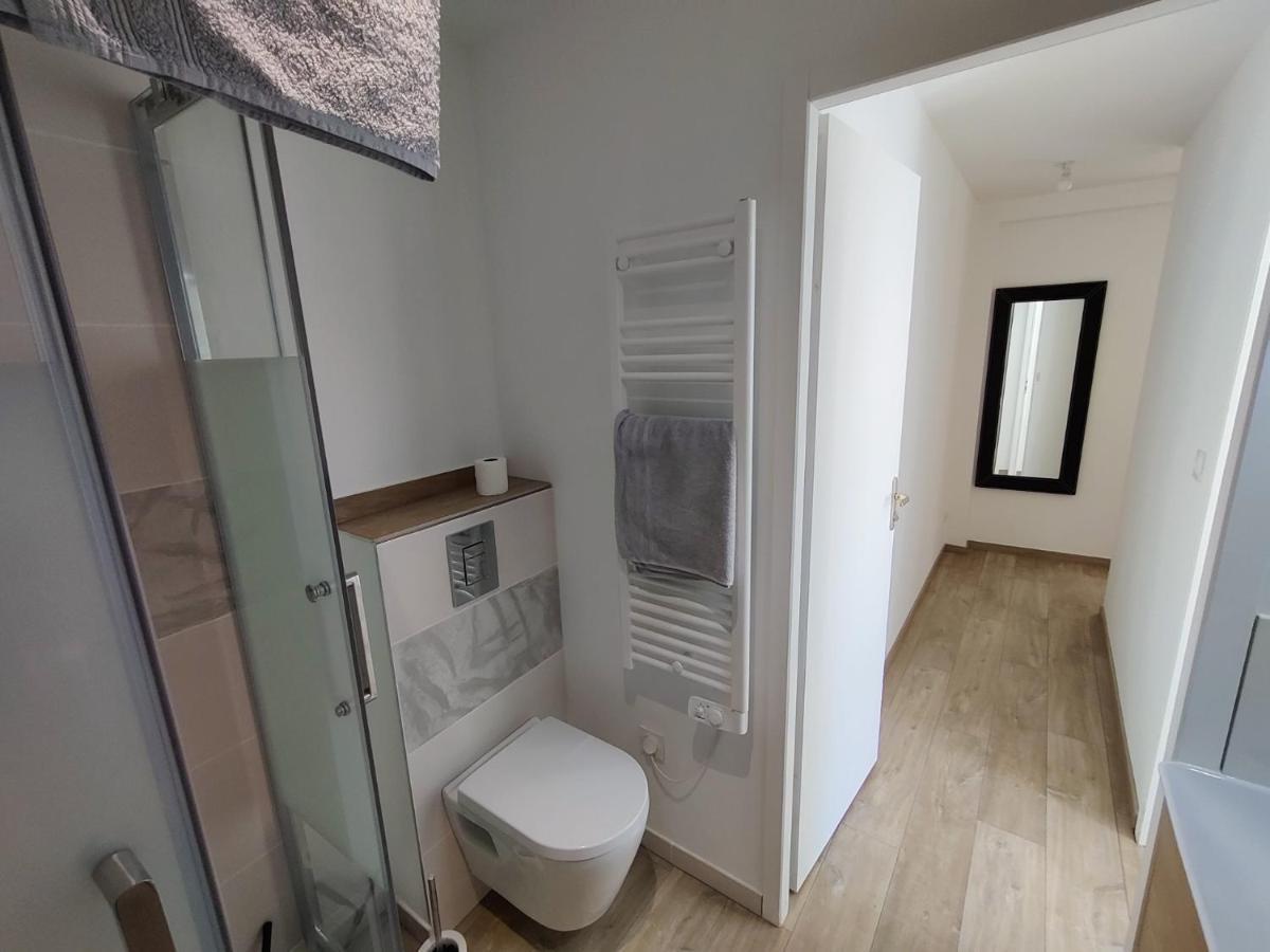 Appartement T3 Plume Hyper Centre D'Ernée 외부 사진